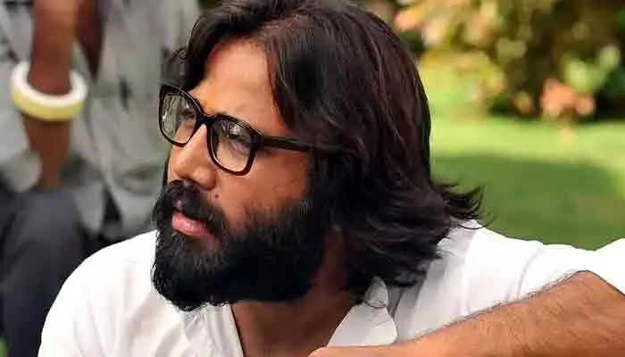 Sandeep Reddy Vanga : ప్రభాస్ స్పిరిట్ స్టోరీ లీక్ చేసిన సందీప్ రెడ్డి వంగా.. ఇది కదా మాకు కావాల్సింది అంటున్న ఫ్యాన్స్ Sandeep Reddy Vanga : ప్రభాస్ స్పిరిట్ స్టోరీ లీక్ చేసిన సందీప్ రెడ్డి వంగా.. ఇది కదా మాకు కావాల్సింది అంటున్న ఫ్యాన్స్
