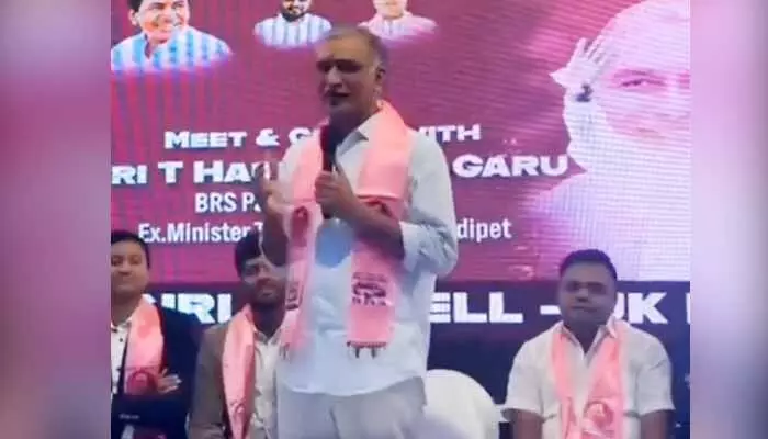 రాసి పెట్టుకోండి.. వచ్చేది బీఆర్ఎస్ సర్కారే: హరీశ్రావు హాట్ కామెంట్స్ రాసి పెట్టుకోండి.. వచ్చేది బీఆర్ఎస్ సర్కారే: హరీశ్రావు హాట్ కామెంట్స్