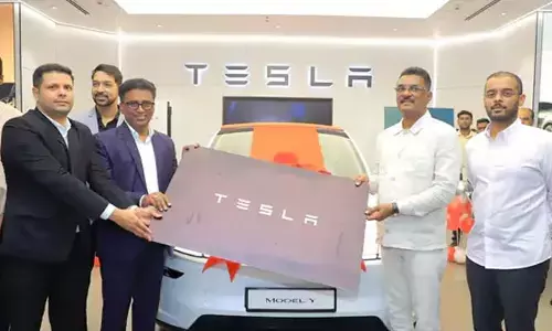 Tesla Car: టెస్లా కార్ల డెలివరీ స్టార్ట్..  దేశంలో ఫస్ట్ కస్టమర్ వివరాలు ఇవే