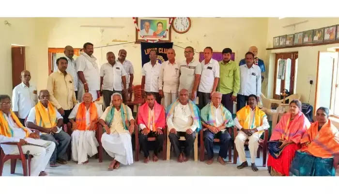లైన్స్ క్లబ్ ఆధ్వర్యంలో ఉపాధ్యాయులకు సన్మానం