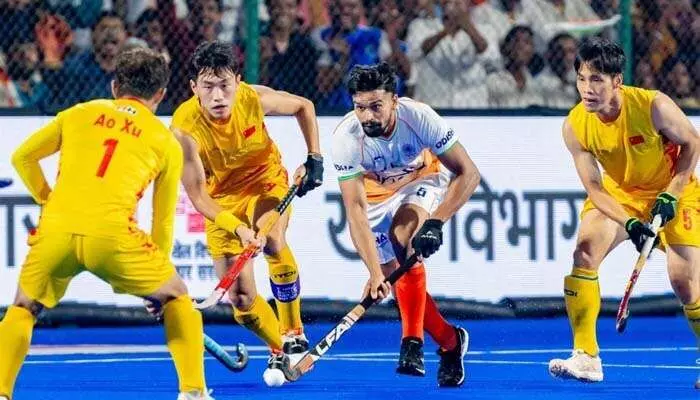 Hockey Asia Cup : చైనాను చిత్తుగా ఓడించిన భారత్.. 9వ సారి ఫైనల్లో అడుగు Hockey Asia Cup : చైనాను చిత్తుగా ఓడించిన భారత్.. 9వ సారి ఫైనల్లో అడుగు