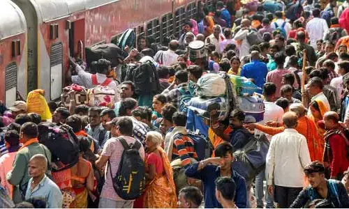 HYD: దసరా, దీపావళికి సొంతూళ్లకు వెళ్తున్నారా?.. ఈసారి సికింద్రాబాద్‌లో నో ట్రైన్స్!