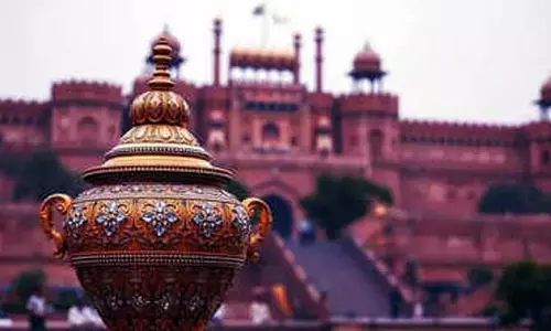 ఎర్రకోటలో భారీ దొంగతనం