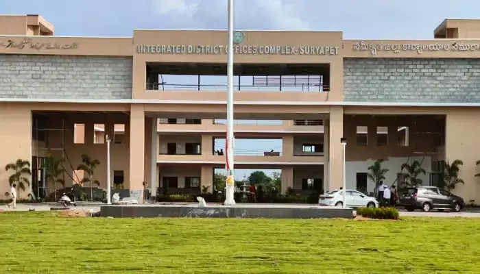 ఒకేసారి ఏడుగురు ఉద్యోగులపై సస్పెన్షన్ వేటు