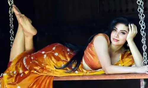 Avantika Mohan: భార్యను కాదు.. తల్లిని అవుతా.. ఫ్యాన్‌కు అమేజింగ్ సలహా ఇచ్చిన హీరోయిన్