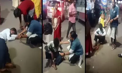 TGSRTC: సికింద్రాబాద్ బస్టాండ్‌లో స్ఫూర్తిదాయక ఘటన.. మానవత్వం చాటిన కండక్టర్