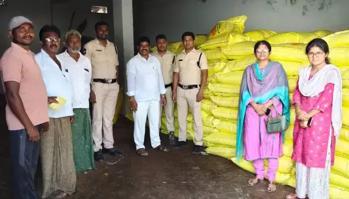 జాప్యం లేకుండా యూరియా పంపిణీ