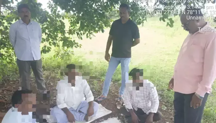 పేకాట ఆడుతున్న ఐదుగురు అరెస్ట్‌