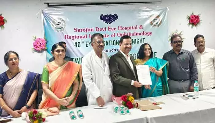 ప్రతి ఒక్కరు నేత్రదానానికి ముందుకు రావాలి: ఆర్టీసీ ఎండీ సజ్జనార్ ప్రతి ఒక్కరు నేత్రదానానికి ముందుకు రావాలి: ఆర్టీసీ ఎండీ సజ్జనార్