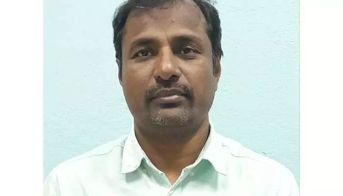శంషాబాద్ కు మరో రెండు రాజధాని ఏసీ బస్సులు శంషాబాద్ కు మరో రెండు రాజధాని ఏసీ బస్సులు