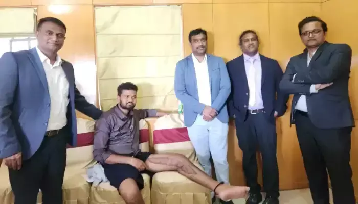 అరుదైన చికిత్స చేసిన యశోద ఆసుపత్రి వైద్య బృందం అరుదైన చికిత్స చేసిన యశోద ఆసుపత్రి వైద్య బృందం