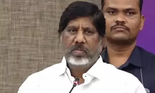 Bhatti: వ్యవసాయంతో పాటు ఇందిరమ్మ ఇండ్లకు రుణాలివ్వండి: భట్టి