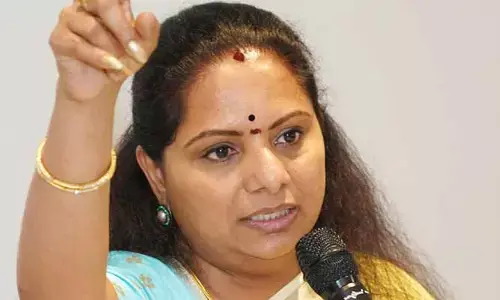 వెనక్కి తగ్గే ముచ్చటే లేదు.. కల్వకుంట్ల కవిత హాట్ కామెంట్స్