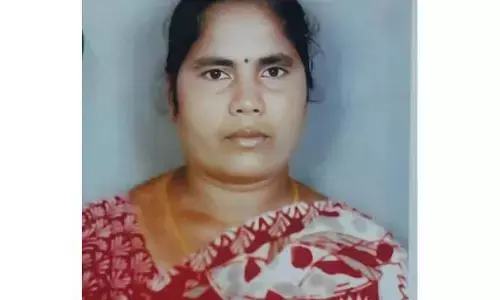 కొత్తూరు అంగన్‌వాడీ టీచర్ అగర్త మృతి