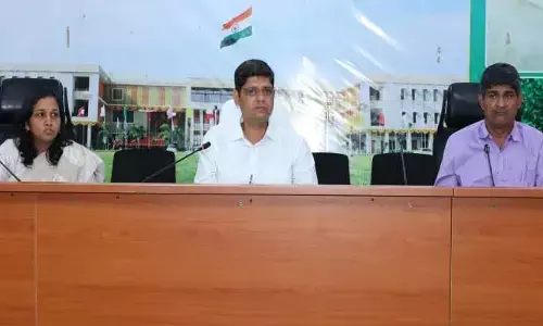 వరదలతో దెబ్బతిన్న పనుల పునరుద్ధరణకు రూ. 10 కోట్లు మంజూరు