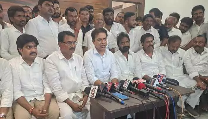 పాలమూరు బిడ్డ పాలమూరు-రంగారెడ్డి ప్రాజెక్టును ఎందుకు పూర్తి చేయలేదు..? పాలమూరు బిడ్డ పాలమూరు-రంగారెడ్డి ప్రాజెక్టును ఎందుకు పూర్తి చేయలేదు..?