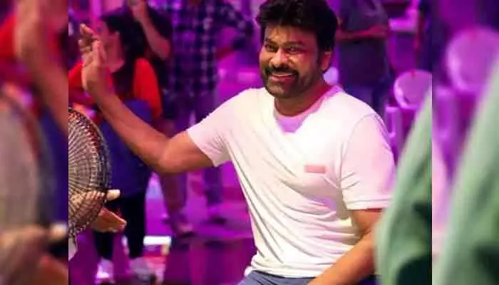 ManaShankaraVaraPrasadGaru: మెగా ఫ్యాన్స్కు గుడ్ న్యూస్.. మన శంకర వరప్రసాద్ గారు షూటింగ్ అప్డేట్ వచ్చేసింది ManaShankaraVaraPrasadGaru: మెగా ఫ్యాన్స్కు గుడ్ న్యూస్.. మన శంకర వరప్రసాద్ గారు షూటింగ్ అప్డేట్ వచ్చేసింది