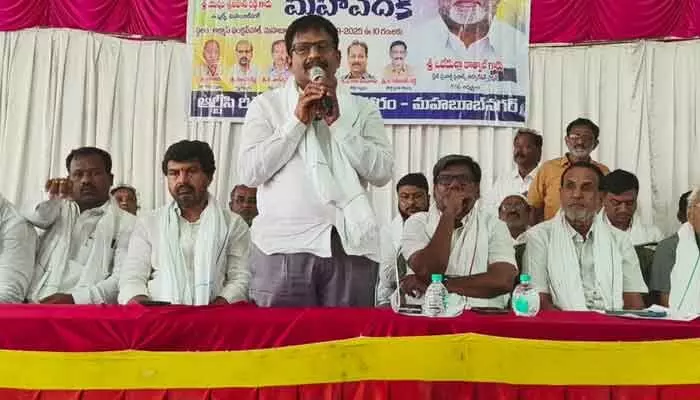 ఆర్టీసీ విశ్రాంత ఉద్యోగులకు మా ప్రభుత్వం కూడా మొండి చెయ్యి చూపించింది ఆర్టీసీ విశ్రాంత ఉద్యోగులకు మా ప్రభుత్వం కూడా మొండి చెయ్యి చూపించింది