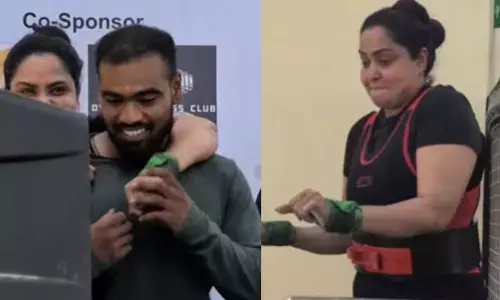 ఆ కుర్రాడిపై చేతులు వేసి..ఎంజాయ్ చేస్తున్న టాలీవుడ్ ఆంటీ..వీడియో వైరల్?