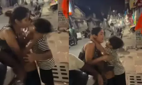 టీనేజ్ అమ్మాయి లిప్ కిస్... 7 ఏళ్ల కుర్రాడి అరాచకం!