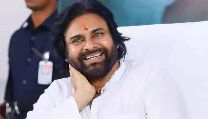 చివరి నిమిషంలో ట్విస్ట్.. డిప్యూటీ CM పవన్ బాపట్ల పర్యటన రద్దు చివరి నిమిషంలో ట్విస్ట్.. డిప్యూటీ CM పవన్ బాపట్ల పర్యటన రద్దు