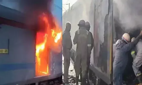 పూర్ణియా స్పెషల్ రైలులో అగ్నిప్రమాదం