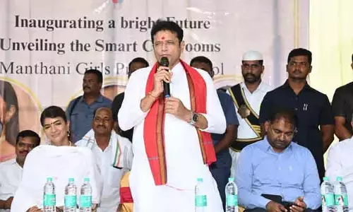 మంథనిలో విద్యారంగ అభివృద్ధికి కృషి చేస్తా..
