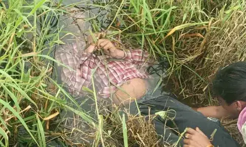 ప్రమాదవశాత్తు బావిలో పడి వ్యక్తి మృతి    - ధర్మారం మండలం పెర్కపల్లిలో విషాదం