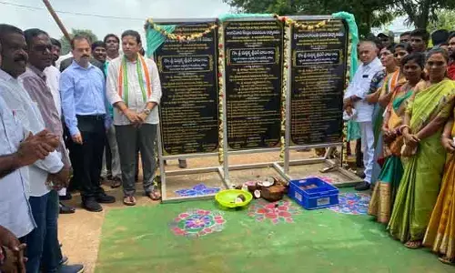 నేను ఇంగ్లీషులో చదివాను.. నాలాగా అందరూ ఇంగ్లీషులో మాట్లాడాలి