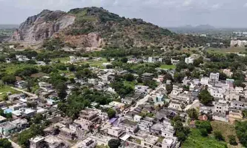 వరుస మరణాలతో వణుకుతోన్న తురకపాలెం.. ఏపీ మెడికల్‌ కౌన్సిల్‌ ఛైర్మన్‌ పర్యటన