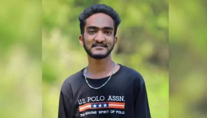 వాగులో పడి యువకుడు మృతి వాగులో పడి యువకుడు మృతి