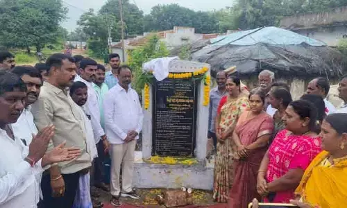 ప్రతి గ్రామానికి రోడ్డు సౌకర్యం కల్పిస్తా..