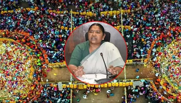 మేడారంలో గద్దెలు మారుస్తున్నారని ప్రచారం.. రెచ్చిపోయిన మంత్రి సీతక్క మేడారంలో గద్దెలు మారుస్తున్నారని ప్రచారం.. రెచ్చిపోయిన మంత్రి సీతక్క