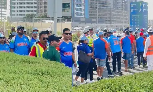 Ind vs Pak : ప‌స‌లేదు...దుబాయ్ స్టేడియం బ‌య‌ట ఇది ప‌రిస్థితి