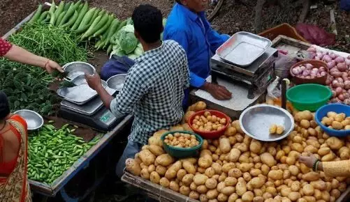 Wholesale Inflation: నాలుగు నెలల గరిష్టానికి టోకు ద్రవ్యోల్బణం Wholesale Inflation: నాలుగు నెలల గరిష్టానికి టోకు ద్రవ్యోల్బణం