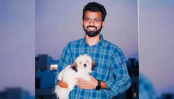 అప్పుచెల్లించాలని వేధింపులతో సాఫ్ట్ వేర్ ఇంజనీర్ ఆత్మహత్య.. అప్పుచెల్లించాలని వేధింపులతో సాఫ్ట్ వేర్ ఇంజనీర్ ఆత్మహత్య..