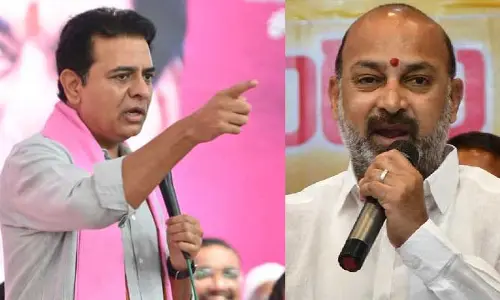 గల్లీ కార్పొరేటర్‌లా కాకుండా.. కేంద్రమంత్రిగా మాట్లాడటం నేర్చుకో: బండి సంజయ్‌కి కేటీఆర్ కౌంటర్