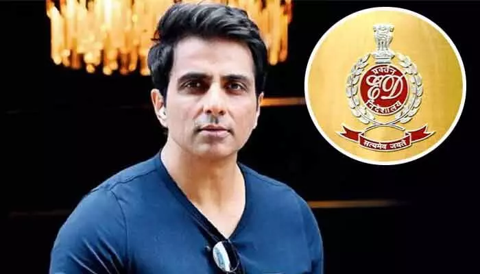 దూకుడు పెంచిన ఈడీ.. బాలీవుడ్ స్టార్ హీరోకు నోటీసులు దూకుడు పెంచిన ఈడీ.. బాలీవుడ్ స్టార్ హీరోకు నోటీసులు