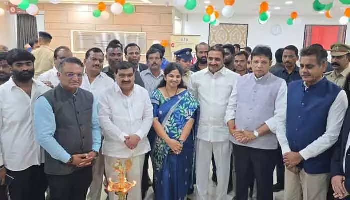 ప్రజలకు మరింత చేరువలో పాస్పోర్టు సేవలు ప్రజలకు మరింత చేరువలో పాస్పోర్టు సేవలు