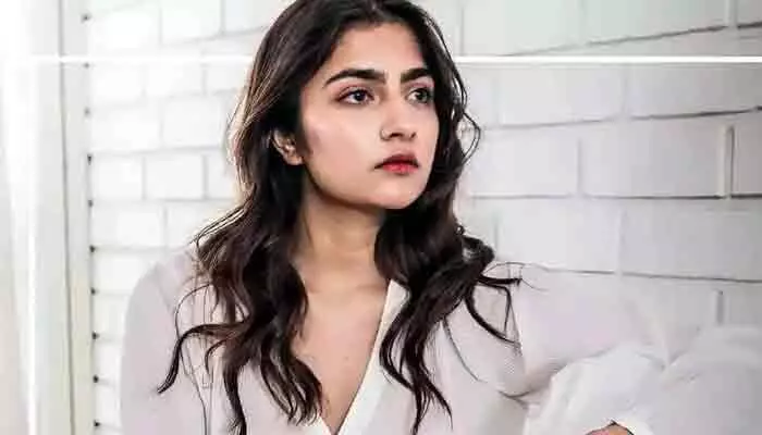 Rukmini Vasanth: నా బిగ్గెస్ట్ క్రష్ ఆయనే.. హీరోయిన్ రుక్మిణి వసంత్ కామెంట్స్ వైరల్ Rukmini Vasanth: నా బిగ్గెస్ట్ క్రష్ ఆయనే.. హీరోయిన్ రుక్మిణి వసంత్ కామెంట్స్ వైరల్