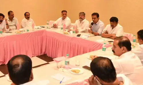 జూబ్లీహిల్స్ ఉప ఎన్నిక.. దూకుడు పెంచిన బీఆర్ఎస్