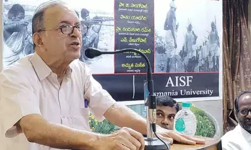 చరిత్రను వక్రీకరిస్తున్న మతతత్వవాదులు