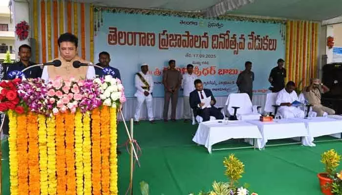అమరుల త్యాగాల ఫలమే స్వరాష్ట్రం అమరుల త్యాగాల ఫలమే స్వరాష్ట్రం