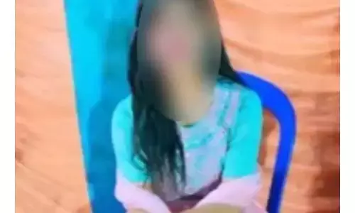 కామంతో యువ‌తి అరాచ‌కం..15 ఏళ్ల కుర్రాడితో ఎంజాయ్‌..ఫేక్ ప్రెగ్నెన్సీతో !