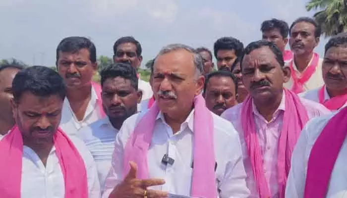 యూరియా కొరతతో రైతన్న ఆగమాగం యూరియా కొరతతో రైతన్న ఆగమాగం