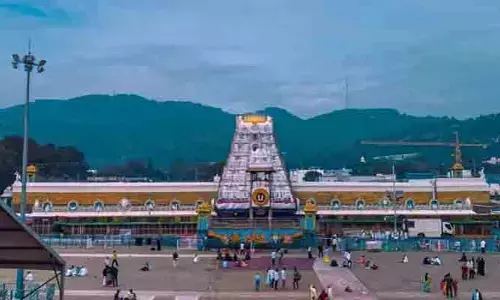 తిరుమలలో తగ్గిన భక్తుల రద్దీ