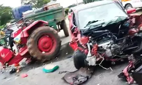 జాతీయ రహదారిపై ఘోర రోడ్డు ప్రమాదం