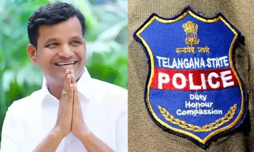 మాజీ ఎమ్మెల్యే గాదరి కిషోర్‌కు షాక్.. విచారణకు రావాలని పోలీసుల నోటీసులు