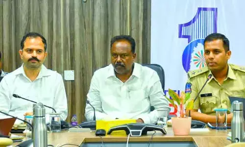 అక్రమంగా ఇసుక రవాణా చేస్తే కఠిన చర్యలు తీసుకోవాలి