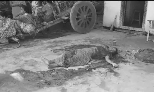 పచ్చని కుటుంబంలో మద్యం చిచ్చు..